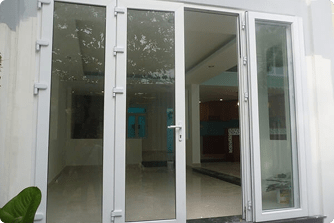 Cửa nhựa lõi thép